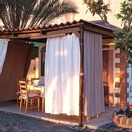 Amigos De La Naturaleza Bed & Breakfast *